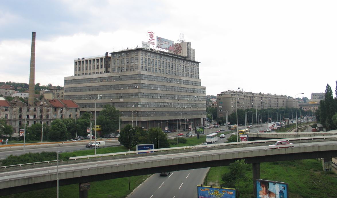 Nekoliko rešenja za prostor umetnicima koji su stvarali u zgradi Bigza ...