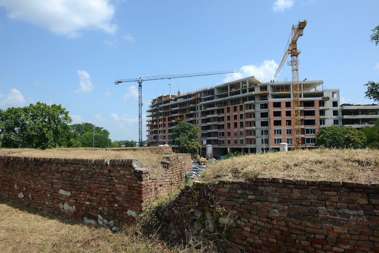 Beton obrisao istoriju na Kalemegdanu