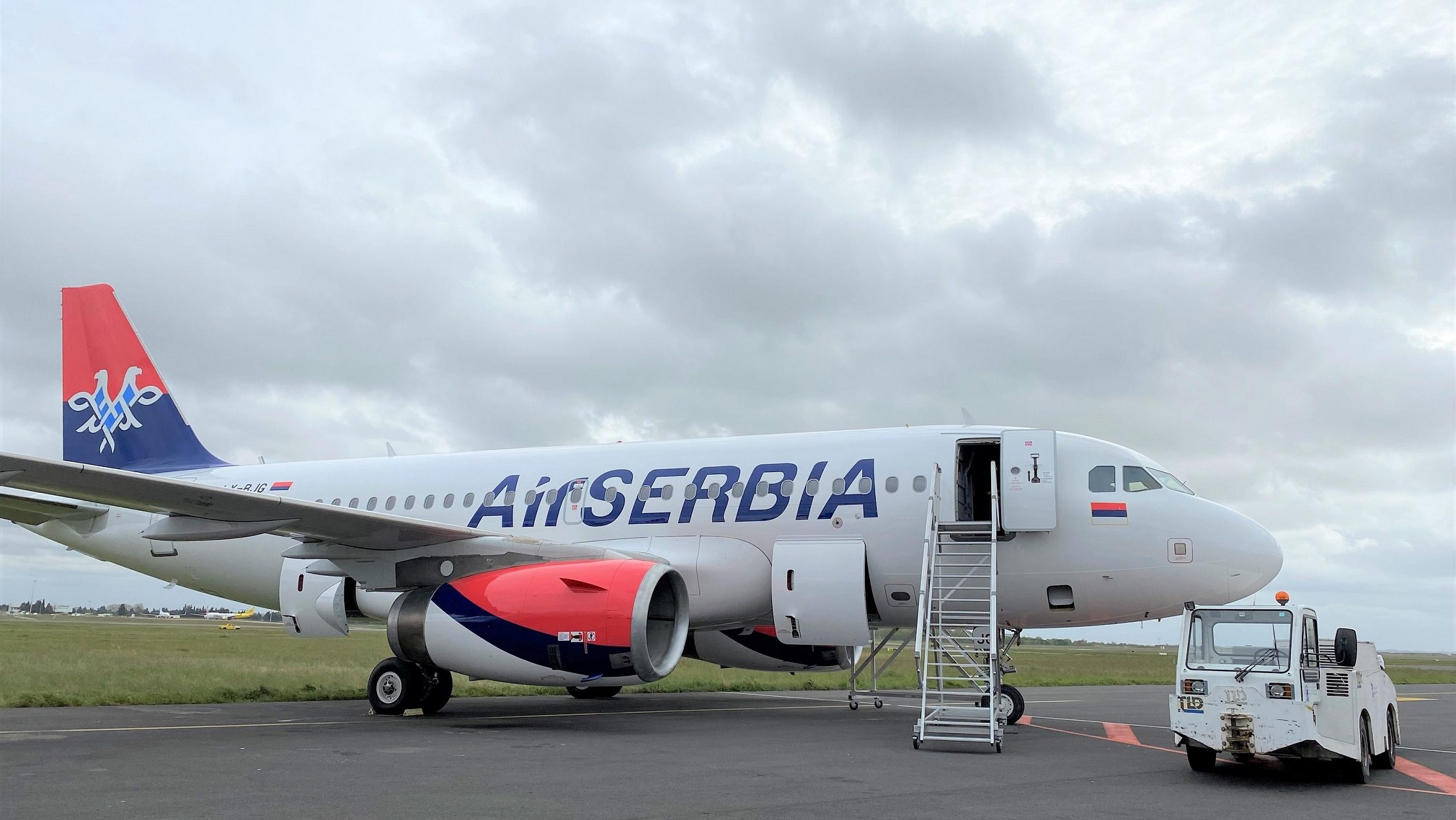 Er Srbija: Preusmeravanje letova sa aerodroma Tivat zbog nemogućnosti bezbednog poletanja i sletanja