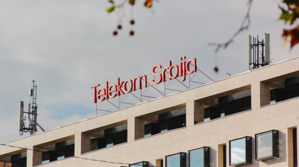 Poslovna zgrada preduzeća Telekom Srbija u Beogradu