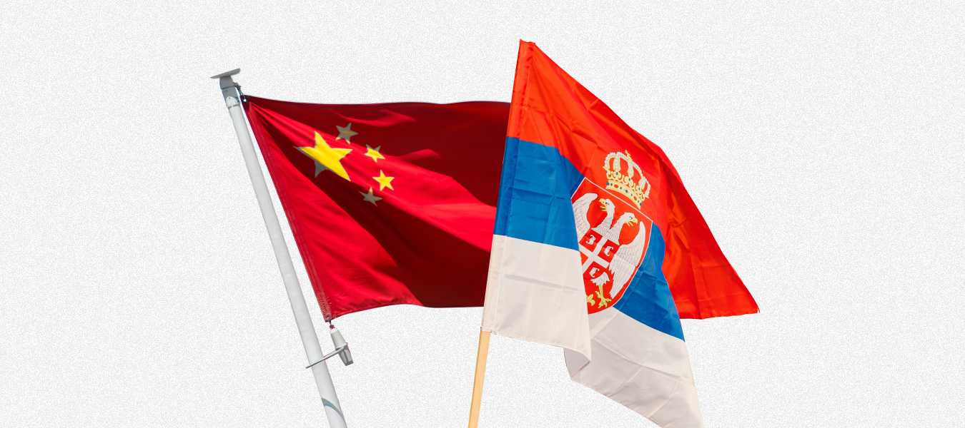 Srpska i kineska zastava