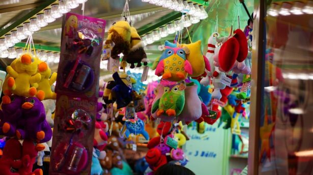 prodaja igracka na standu