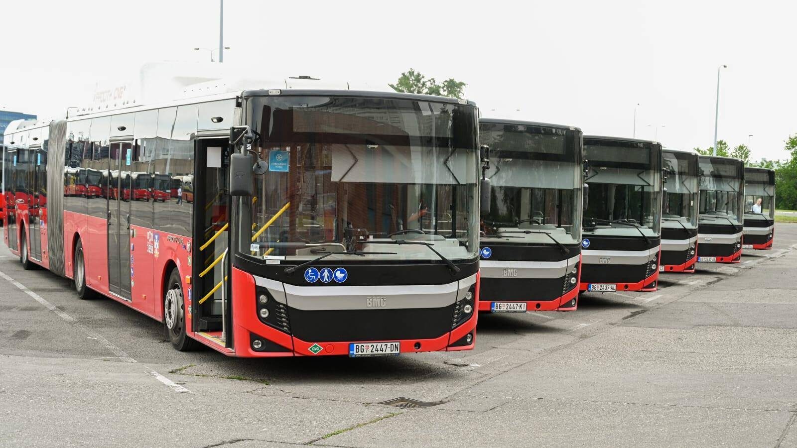 GSP nabavlja 130 zglobnih autobusa na gas