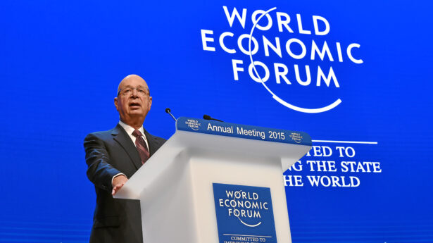 Klaus Švab na Svetskom ekonomskom forumu u Davosu